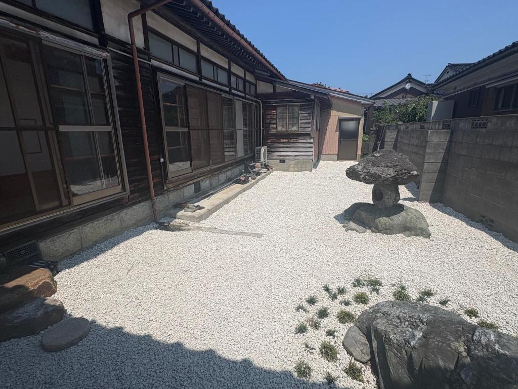 ゲストハウスあめりか和 裏庭